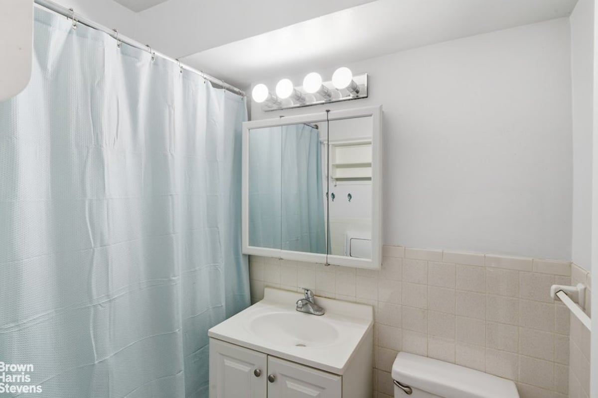 Photo for The Hamilton - 305 East 40th Street Cooperative in Turtle Bay, Manhattan