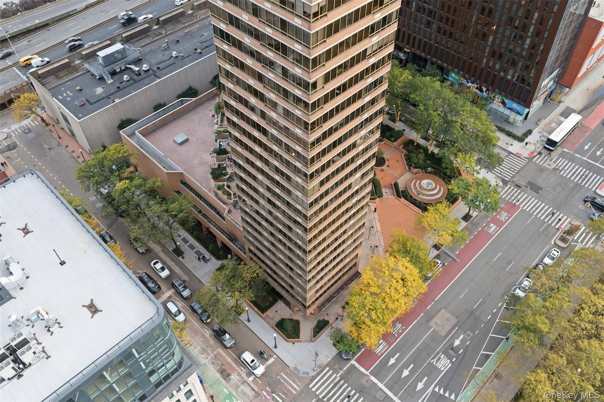 Photo for Manhattan Place - 630 First Avenue Condominium in Midtown East, Manhattan