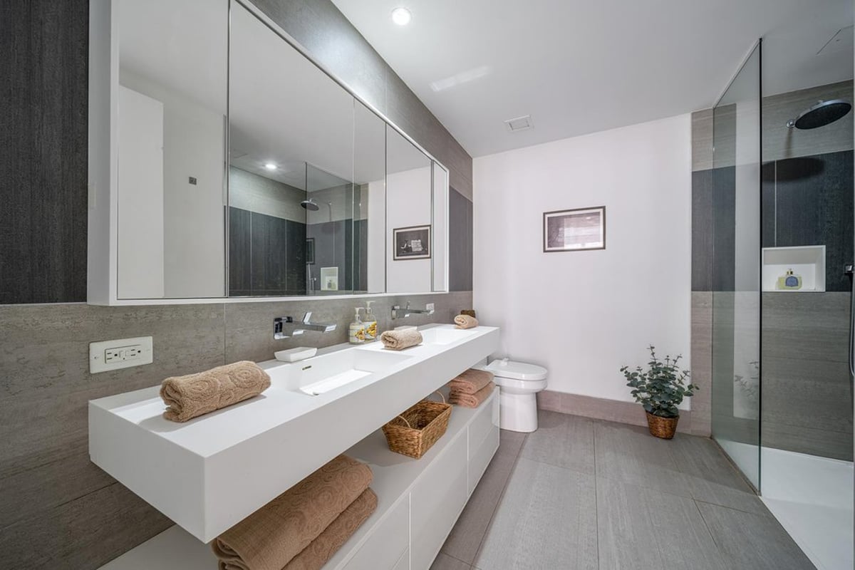 Photo for 540 West - 540 West 49th Street Condominium in Midtown West, Manhattan