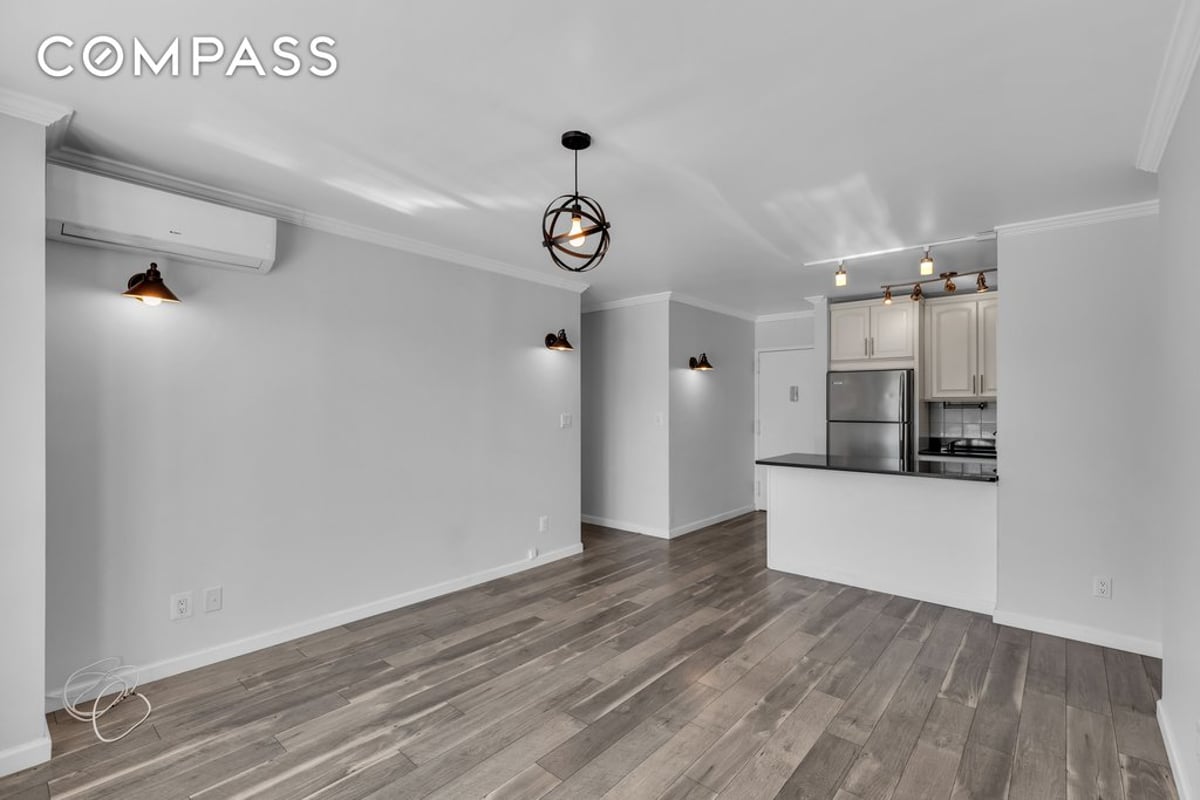 Photo for Shore Towers Condominium - 25-40 Shore Blvd Condominium in Astoria, Queens