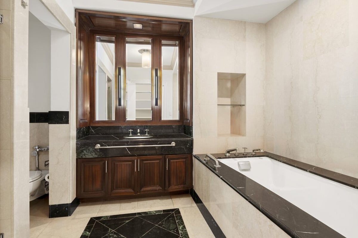 Photo for Cipriani Club Residences - 55 Wall Street Condominium in Financial District, Manhattan