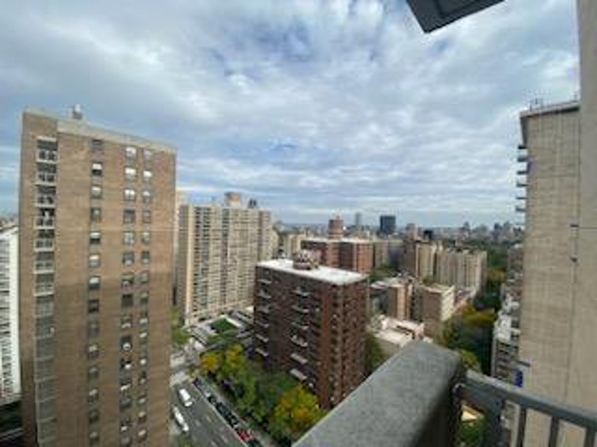 Photo for 100 West - 100 West 93rd Street Condominium in Upper West Side, Manhattan