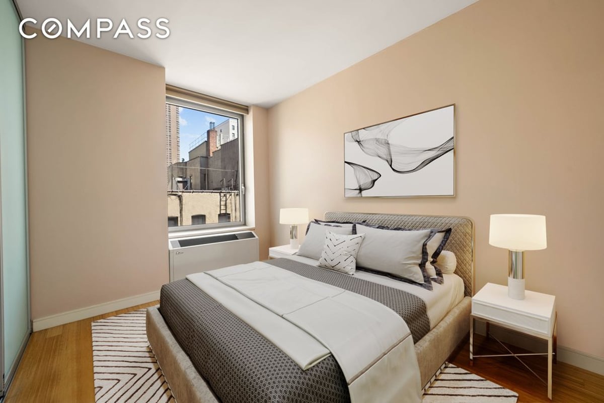Photo for 303 East 33rd Street - 303 East 33rd Street Condominium in Murray Hill, Manhattan