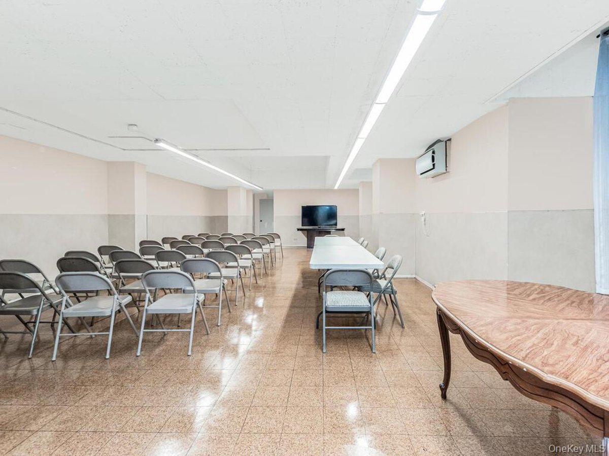 Photo for 1966 NEWBOLD AVENUE - 1966 Newbold Avenue Cooperative in East Bronx, Bronx