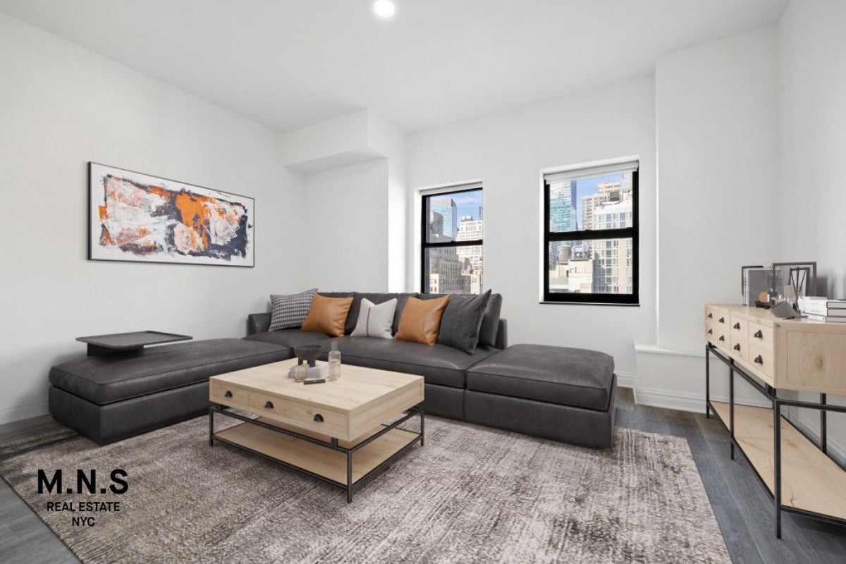 Photo for Herald Towers NYC - 50 West 34th Street Rental Building in Midtown, Manhattan