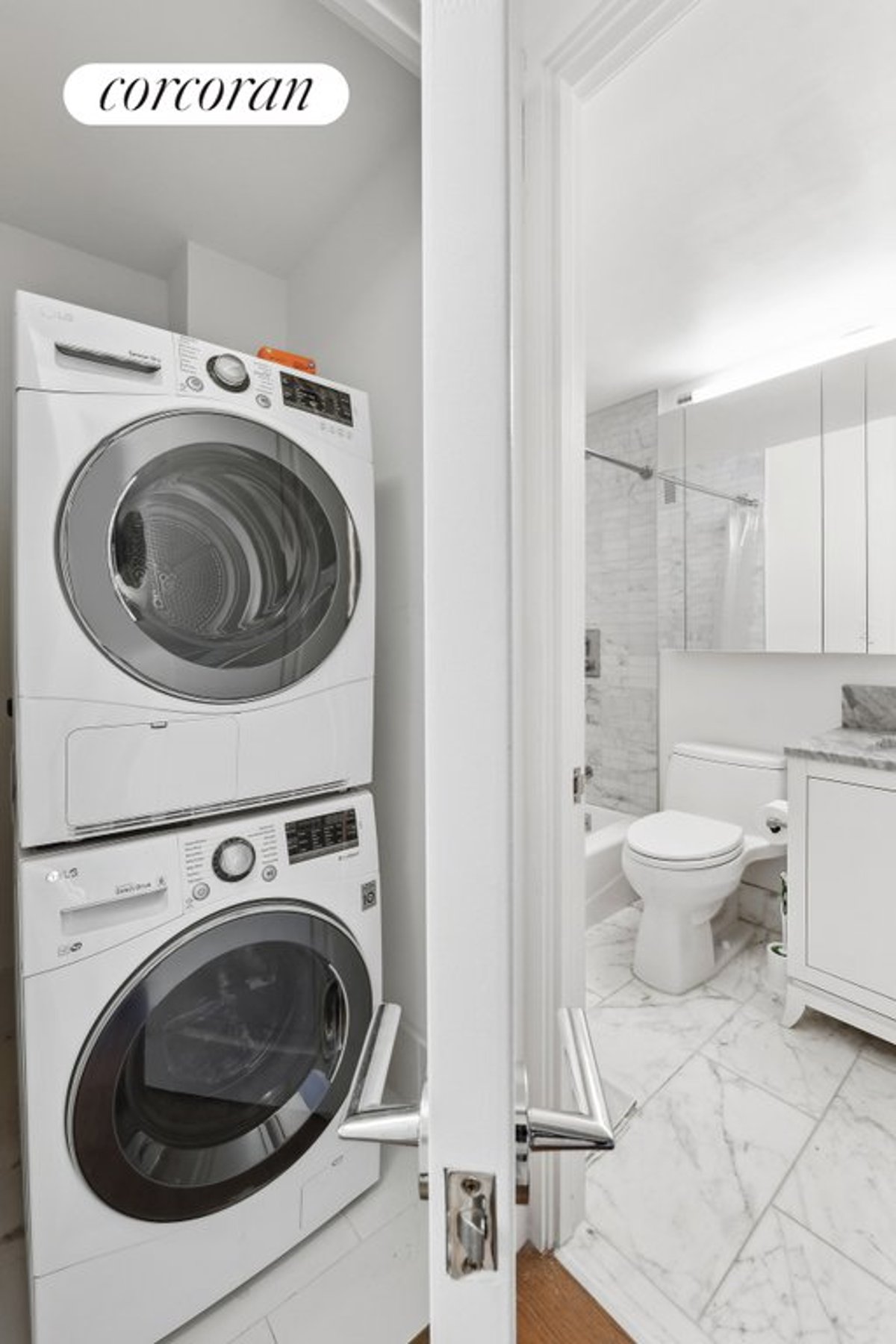 Photo for Carnegie Park Condominium - 200 East 94th Street Condominium in Upper East Side, Manhattan