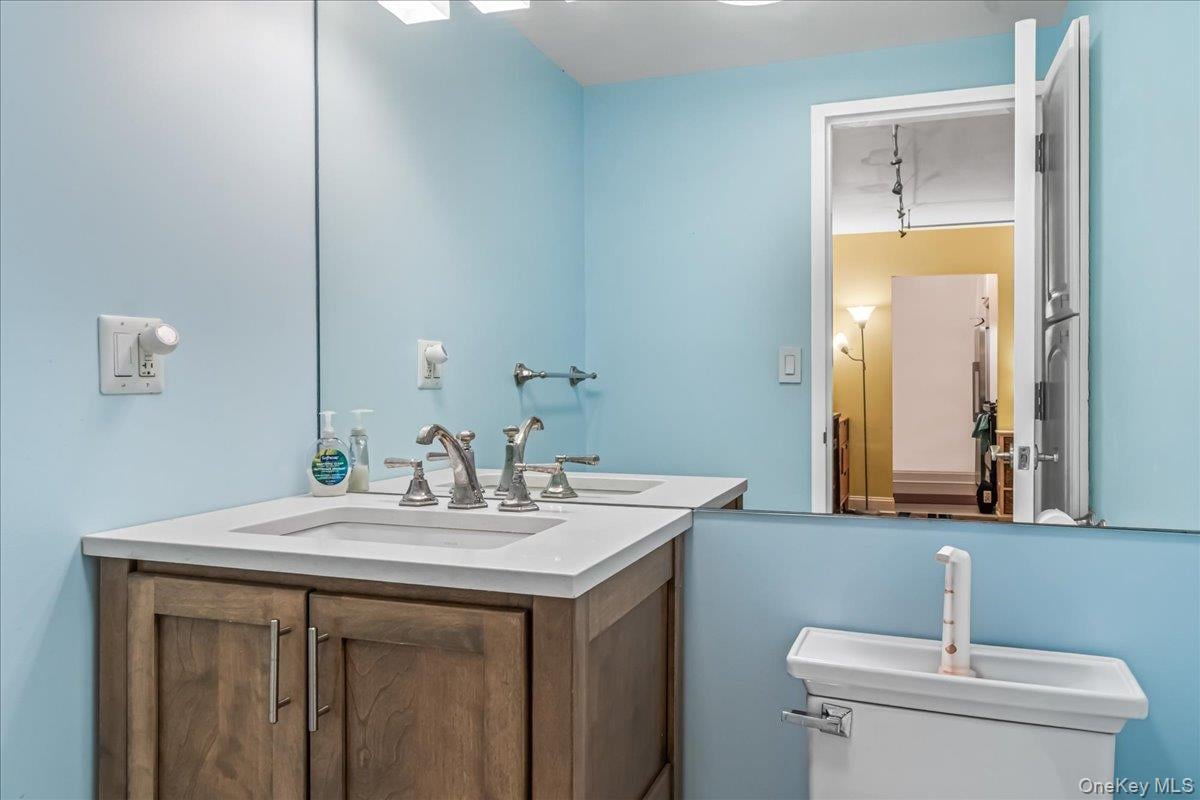 Photo for The Kingsley - 400 East 70th Street Condominium in Upper East Side, Manhattan