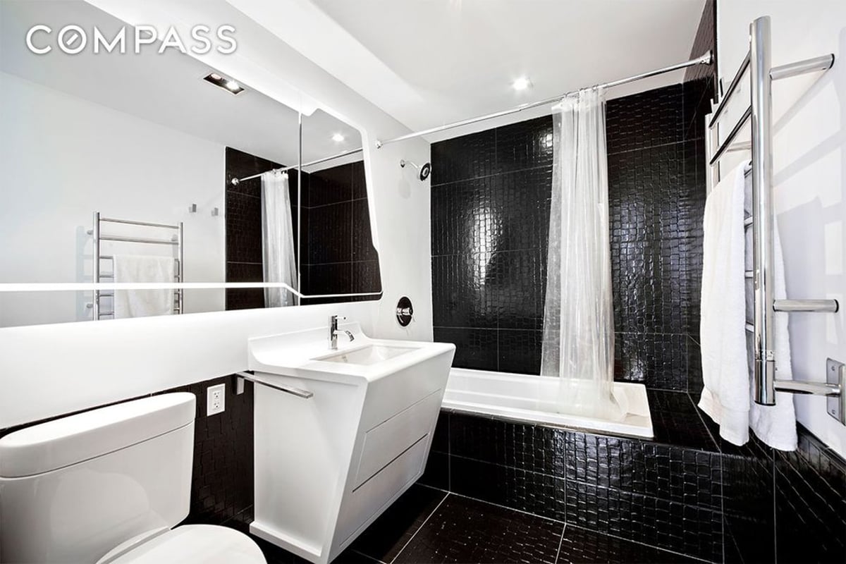 Photo for W Downtown Hotel & Residences - 123 Washington Street Condominium in Financial District, Manhattan