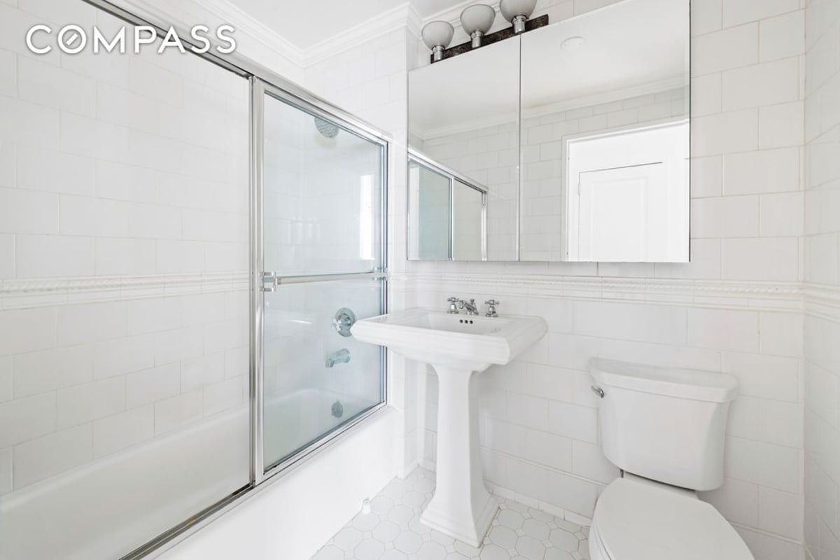 Photo for The Impala - 404 East 76th Street Condominium in Upper East Side, Manhattan