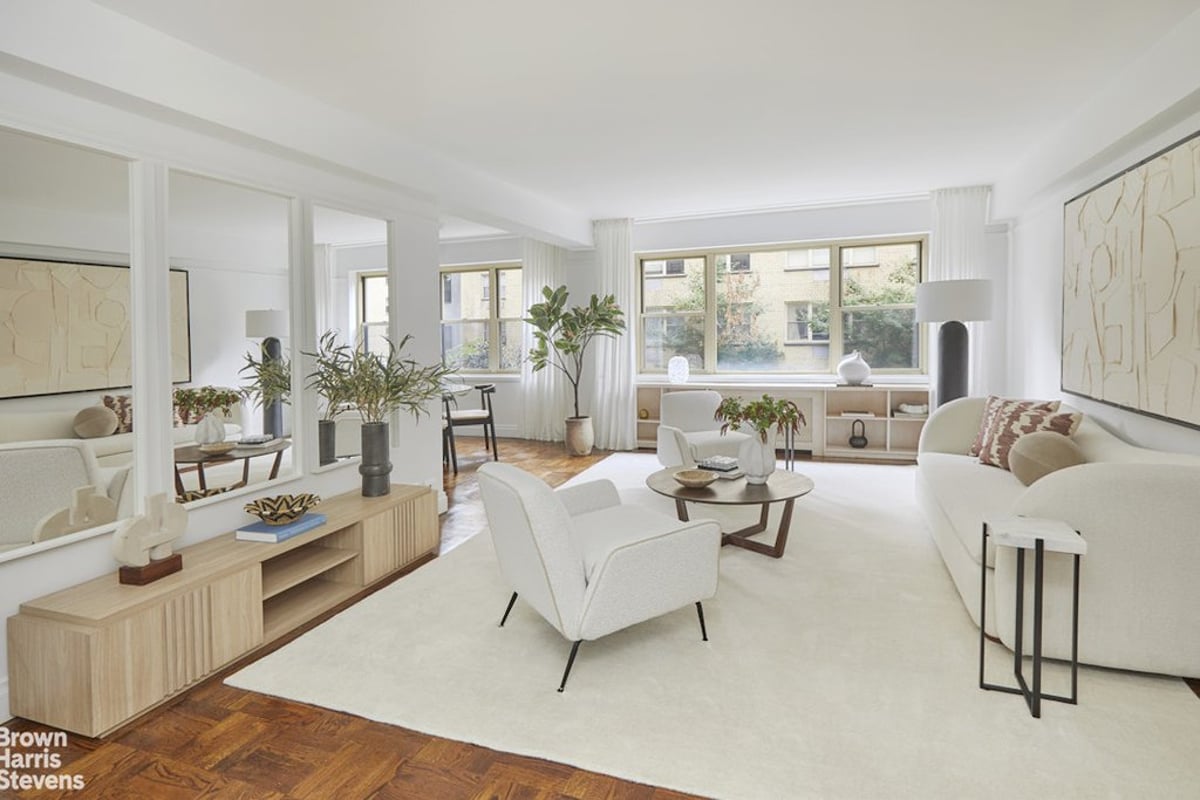 Photo for The Sutton House - 415 East 52nd Street Cooperative in Midtown East, Manhattan