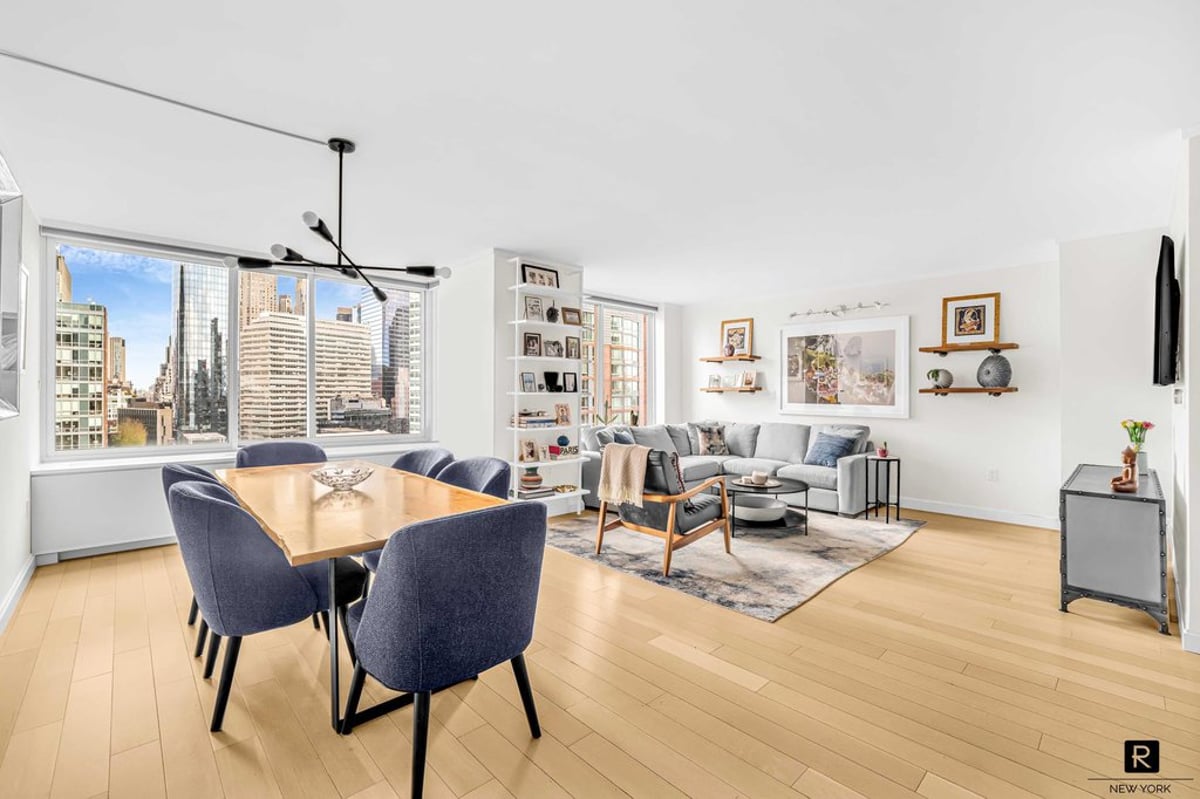 Photo for 212 Warren Street - 212 Warren Street Mixed Use in Battery Park City, Manhattan