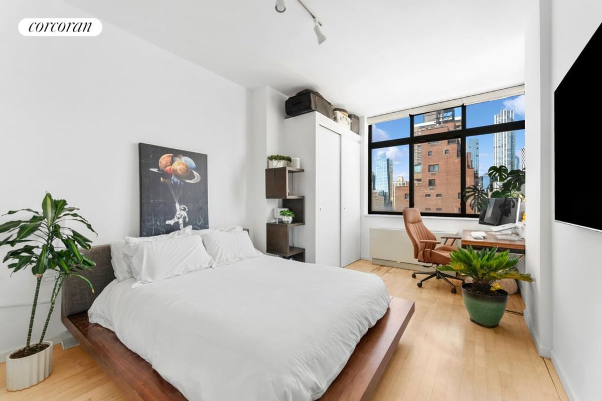 Photo for Sycamore - 250 East 30th Street Condominium in Murray Hill, Manhattan