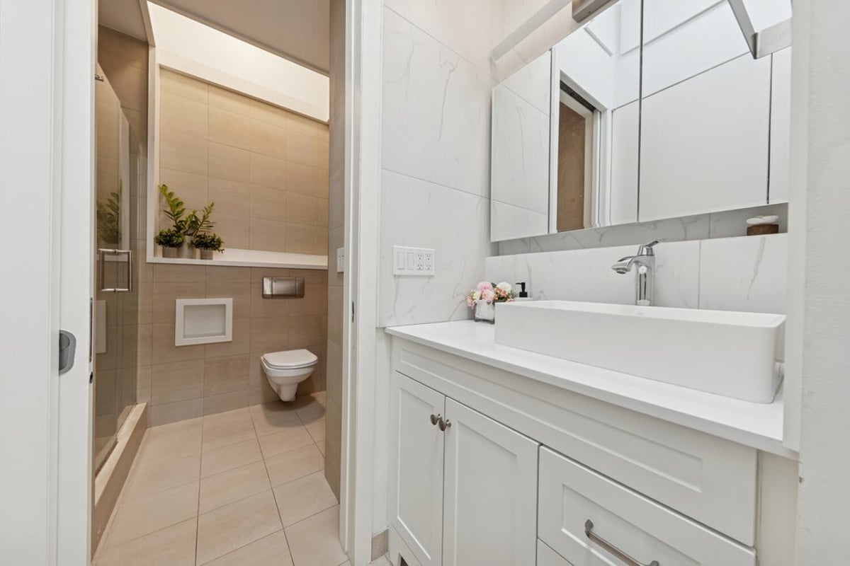 Photo for 244 Madison Avenue - 244 Madison Avenue Cooperative in Midtown South, Manhattan