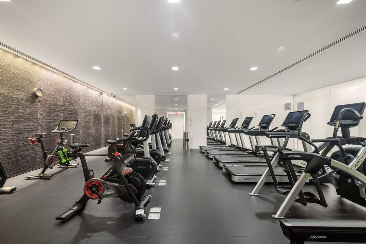 Photo for The Laurel - 400 East 67th Street Condominium in Upper East Side, Manhattan