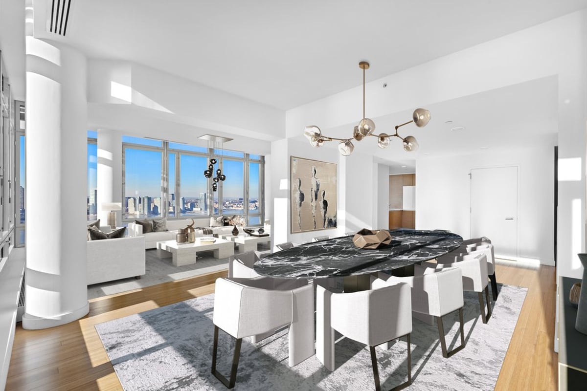 Photo for Riverhouse, One Rockefeller Park - 2 River Terrace Condominium in Battery Park City, Manhattan