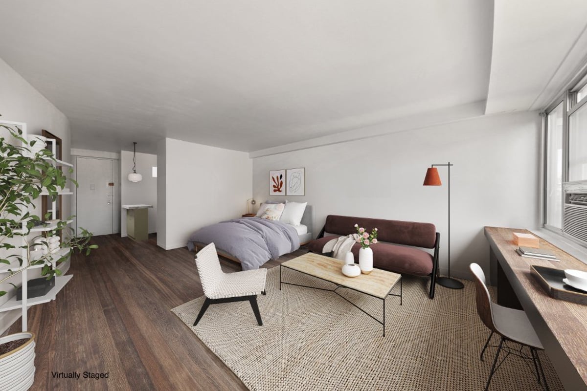 Photo for 185 Park Row - 185 Park Row Cooperative in Chinatown, Manhattan