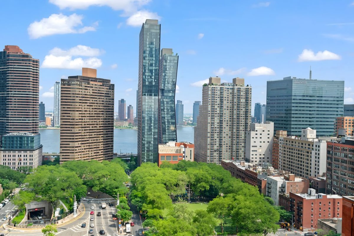 Photo for The Murray Hill Crescent - 225 East 36th Street Cooperative in Murray Hill, Manhattan