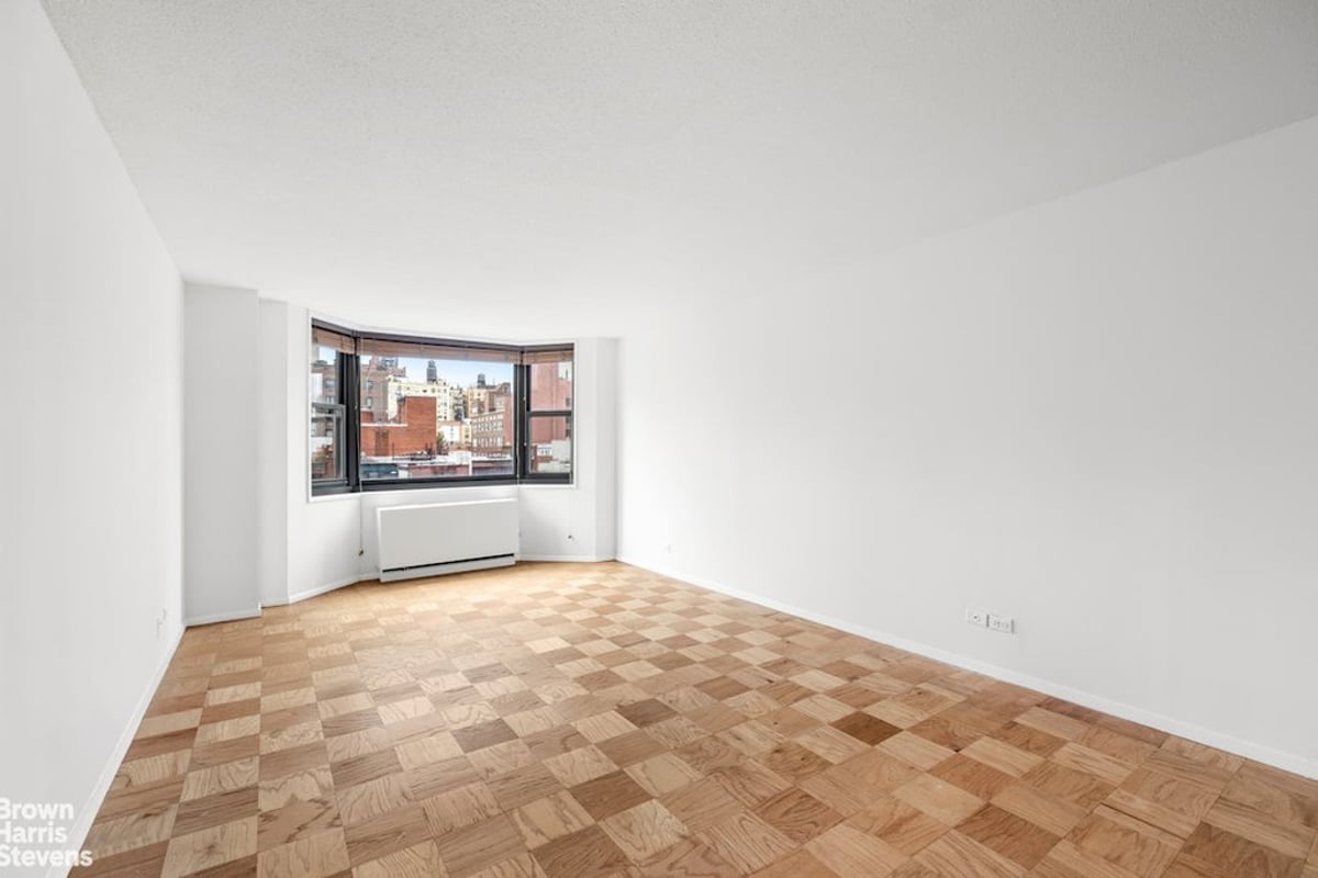 Photo for 200 East 90th Street - 200 East 90th Street Cooperative in Yorkville, Manhattan