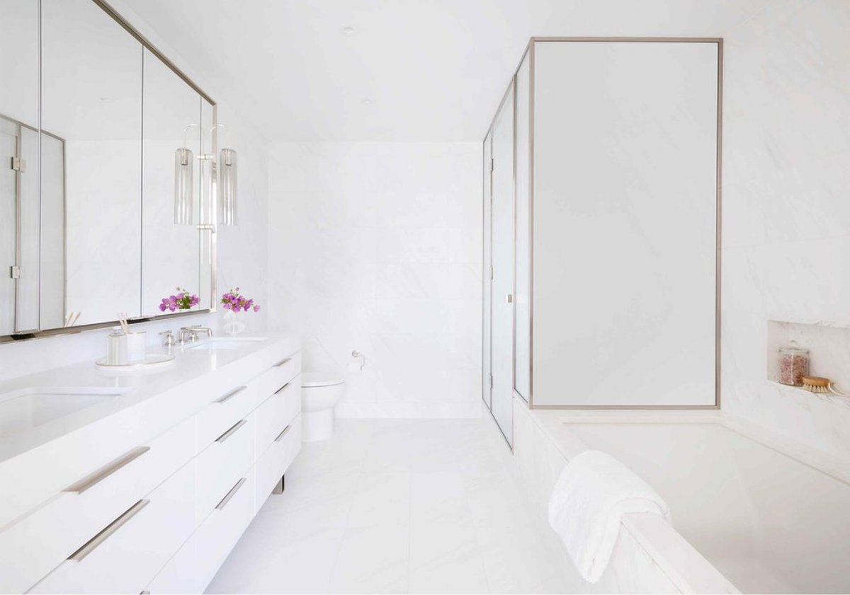 Photo for The Corner at 200 West 72nd Street - 212 West 72nd Street Condominium in Upper West Side, Manhattan