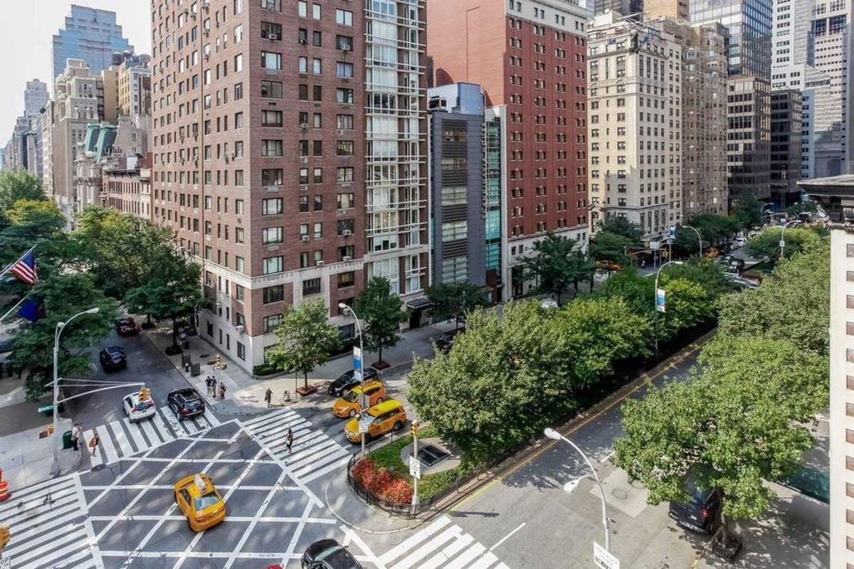 Photo for 45 Park Avenue - 45 Park Avenue Condominium in Murray Hill, Manhattan