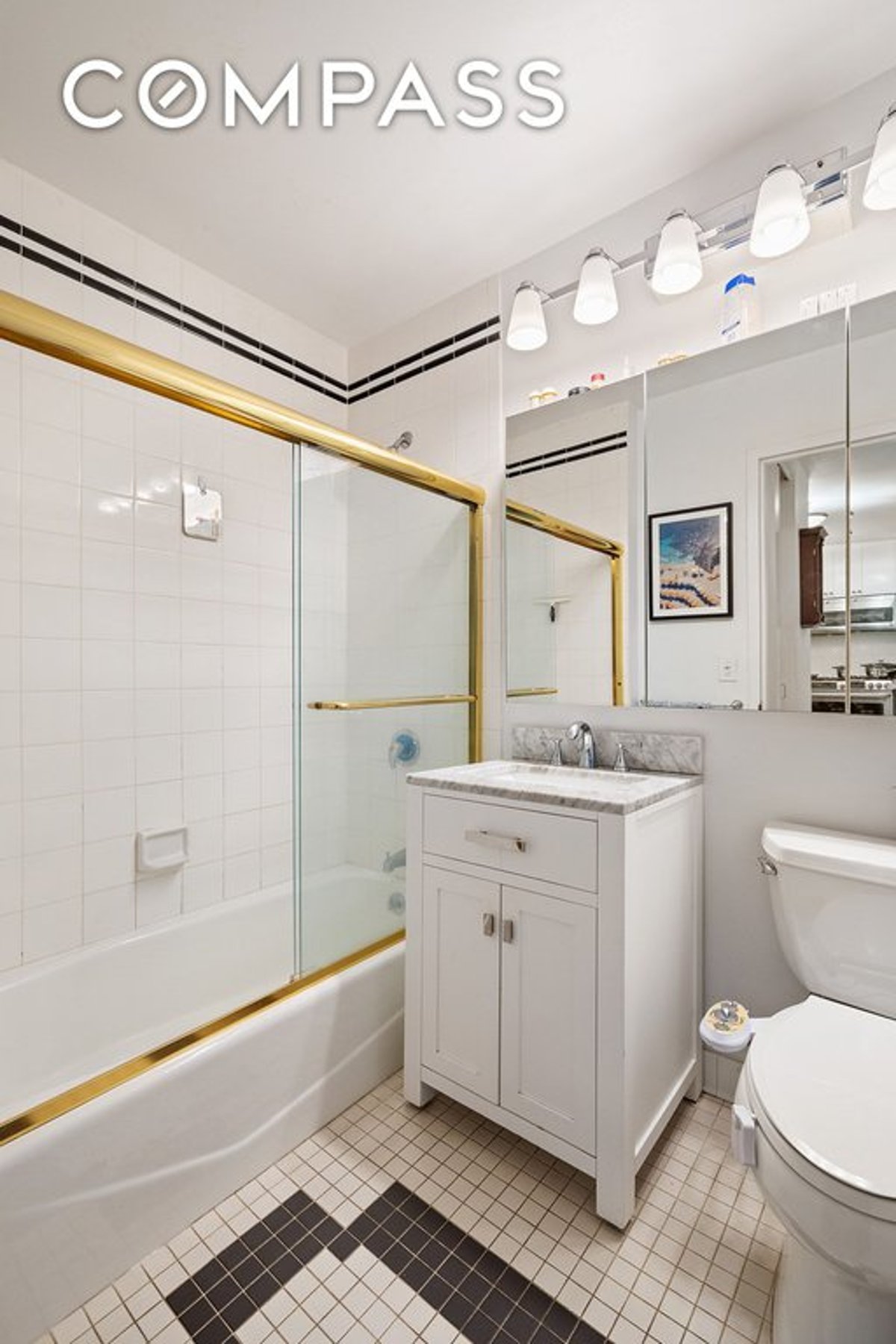 Photo for Grosvenor House - 22 West 15th Street Condominium in Greenwich Village, Manhattan