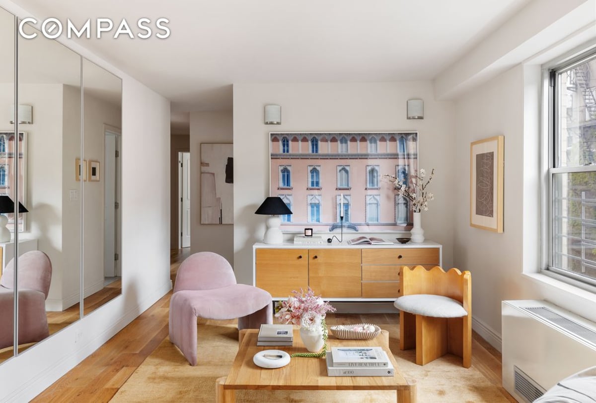 Photo for 345 East 86th Street - 345 East 86th Street Cooperative in Upper East Side, Manhattan