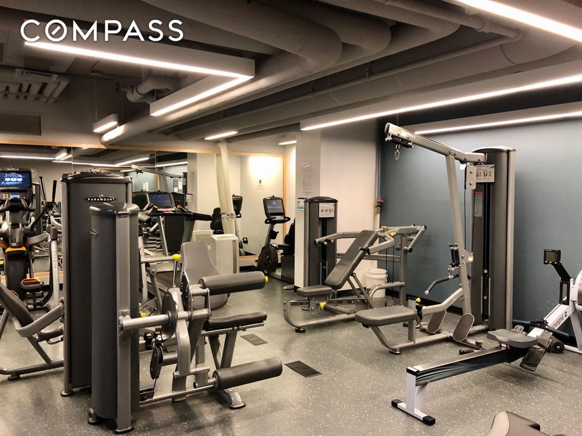 Photo for Lincoln Towers - 140 West End Avenue Condominium in Upper West Side, Manhattan