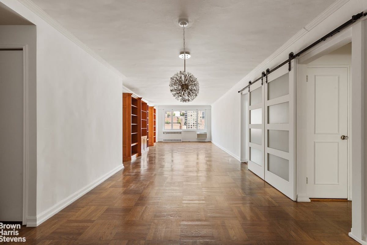 Photo for Sutton Manor - 411 East 53rd Street Condominium in Midtown East, Manhattan