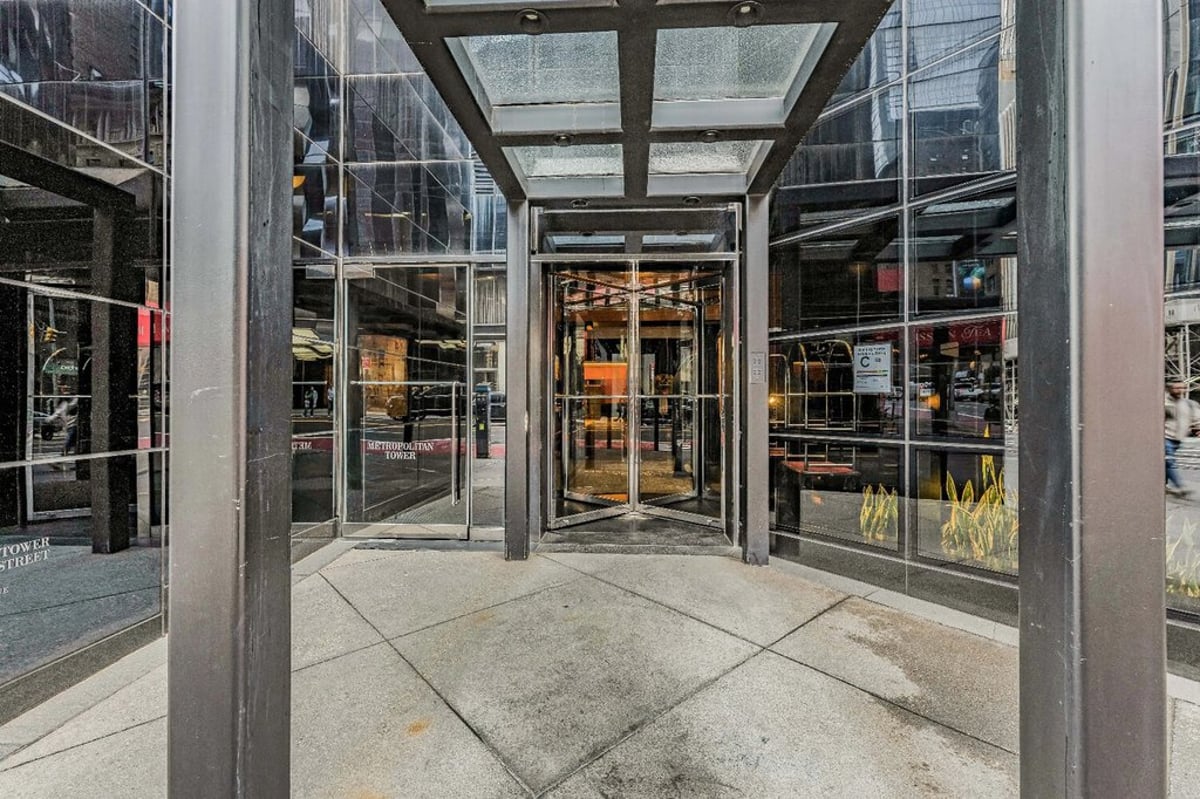 Photo for Metropolitan Tower - 146 West 57th Street Condominium in Midtown, Manhattan