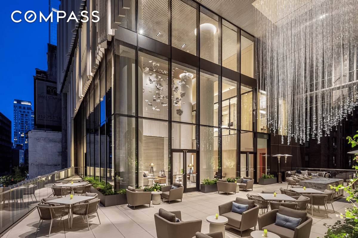 Photo for The Centrale - 138 East 50th Street Condominium in Turtle Bay, Manhattan