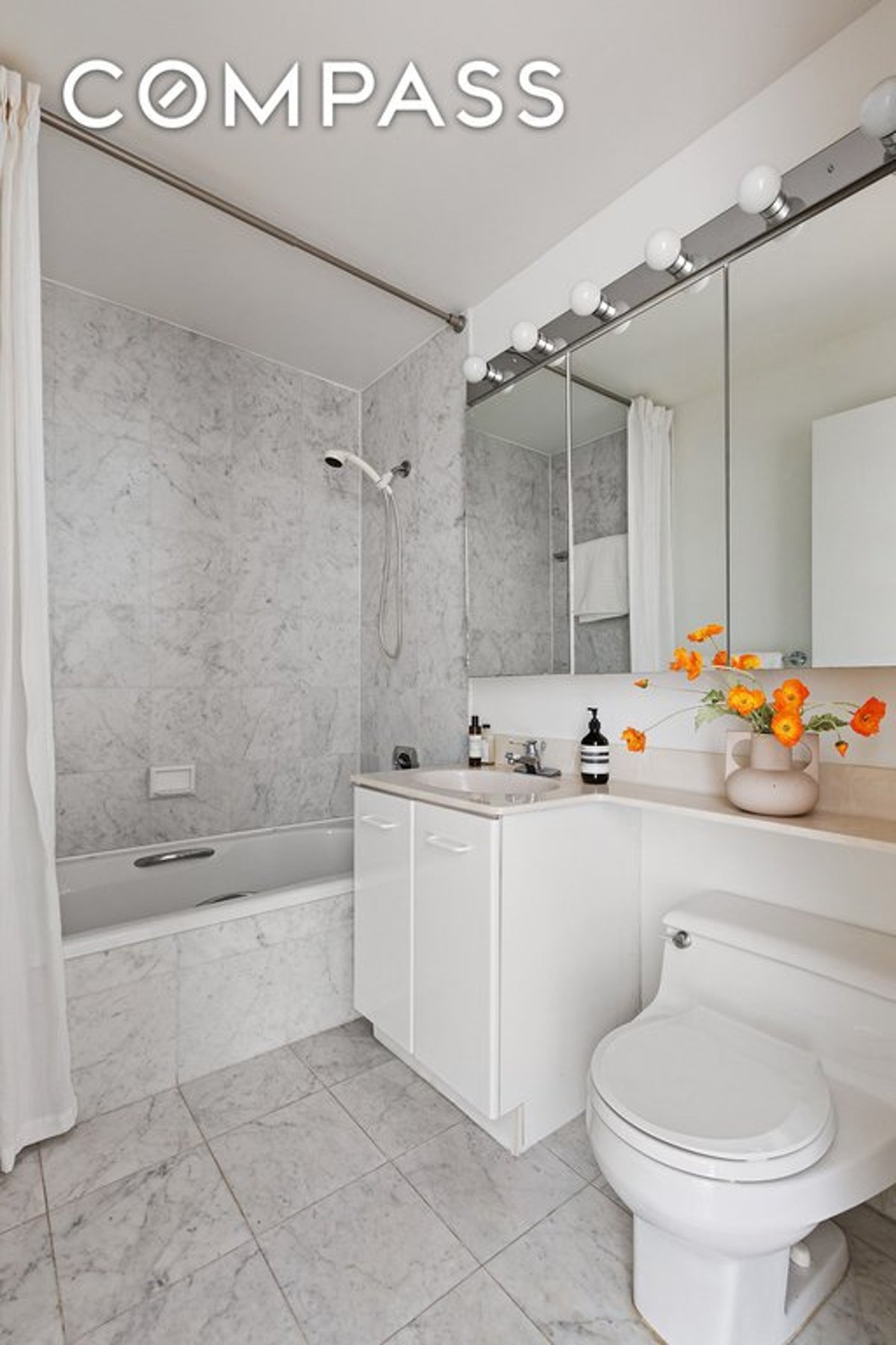 Photo for The Cove Club - 2 South End Avenue Condominium in Battery Park City, Manhattan