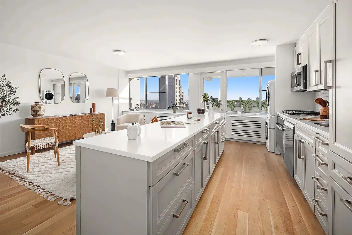 Photo for Columbus House - 95 West 95th Street Rental Building in Upper West Side, Manhattan