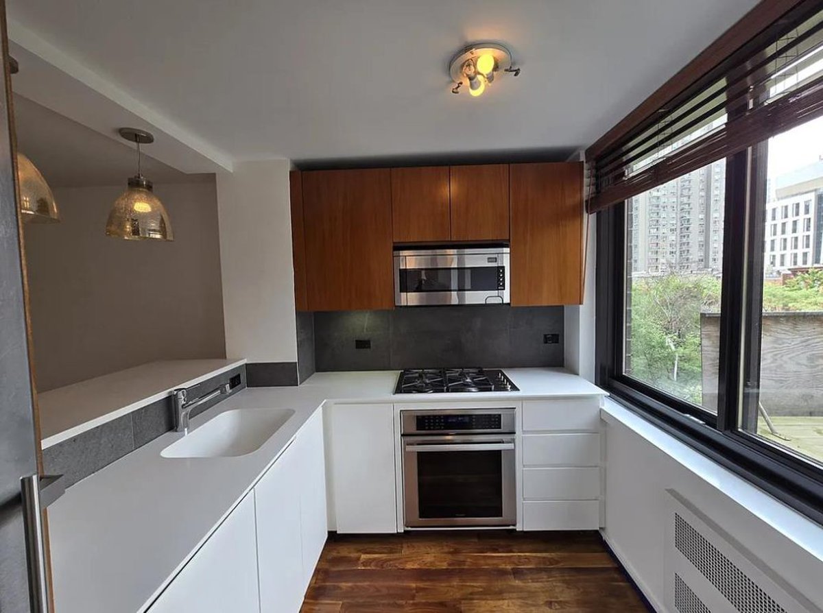 Photo for 515 East 72 - 515 East 72nd Street Condominium in Upper East Side, Manhattan