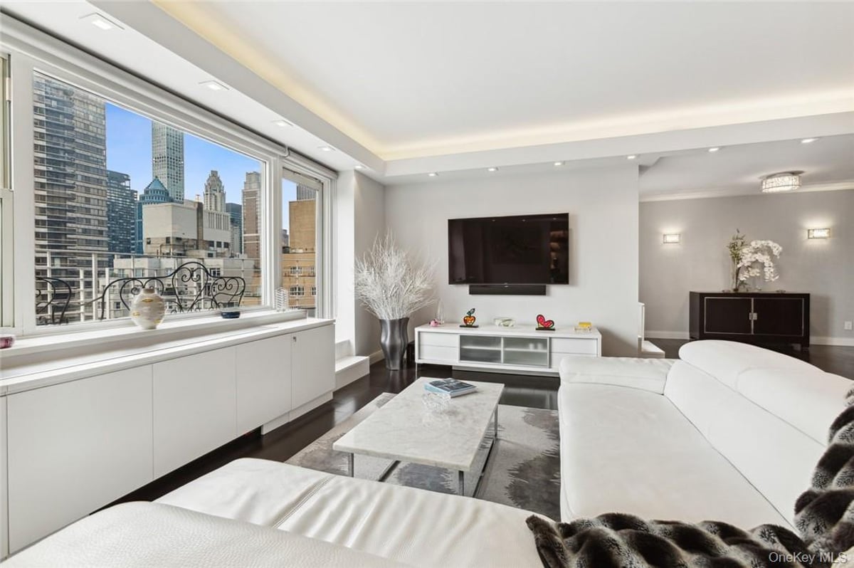 Photo for 205 East 63rd Street - 1071 3rd Avenue Cooperative in Upper East Side, Manhattan