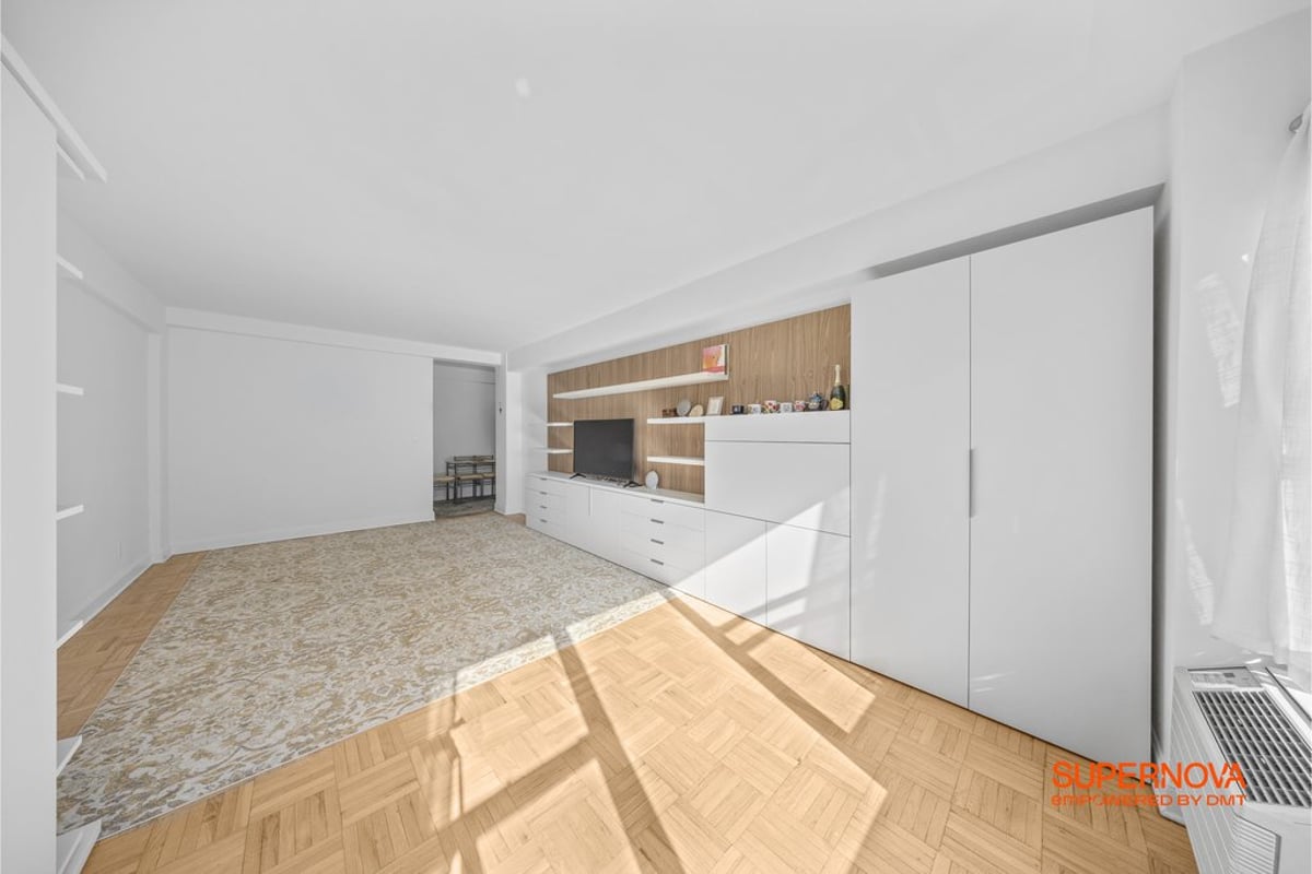 Photo for 2 Tudor City Place - 2 Tudor City Place Cooperative in Turtle Bay, Manhattan