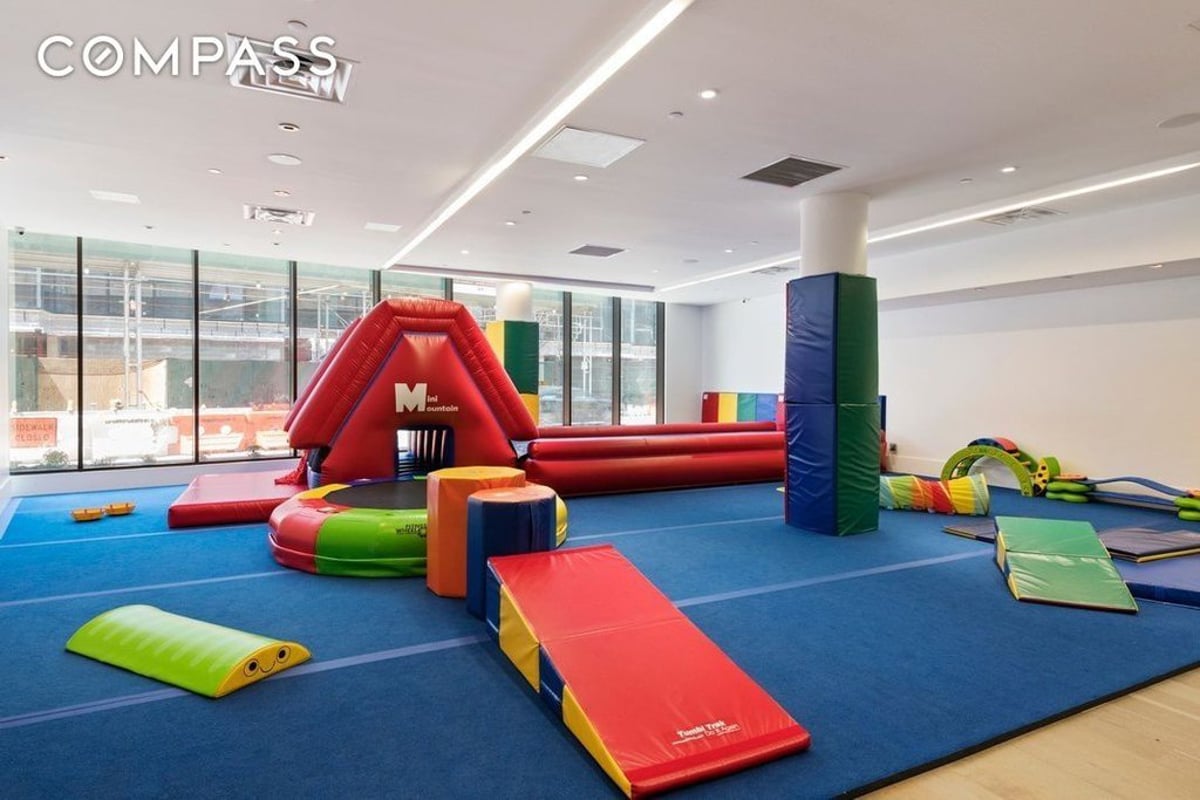 Photo for Oosten - 429 Kent Avenue Condominium in Williamsburg, Brooklyn