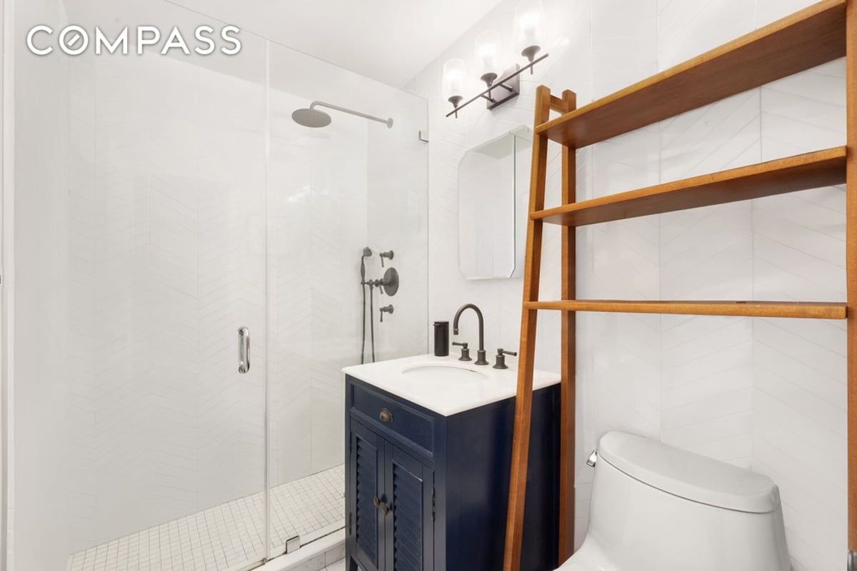 Photo for The Charlton House - 2 Charlton Street Cooperative in Soho, Manhattan