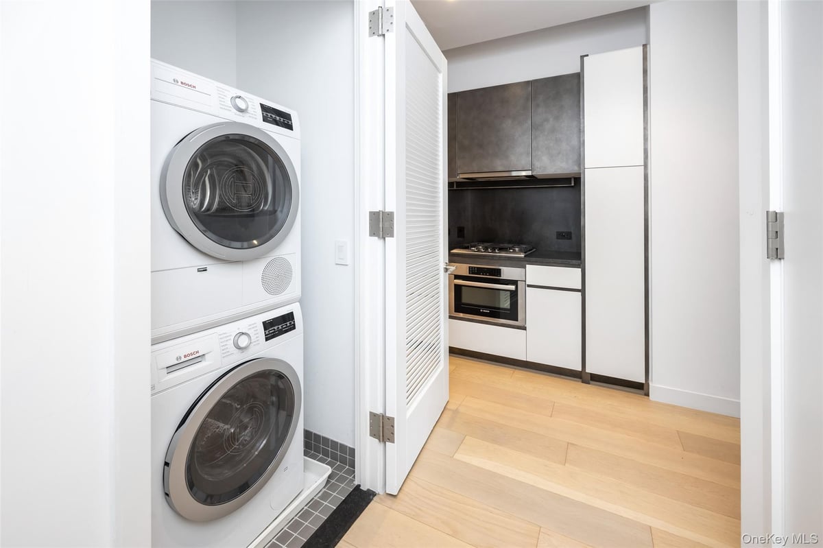 Photo for 11 Hoyt - 11 Hoyt Street Condominium in Downtown Brooklyn, Brooklyn