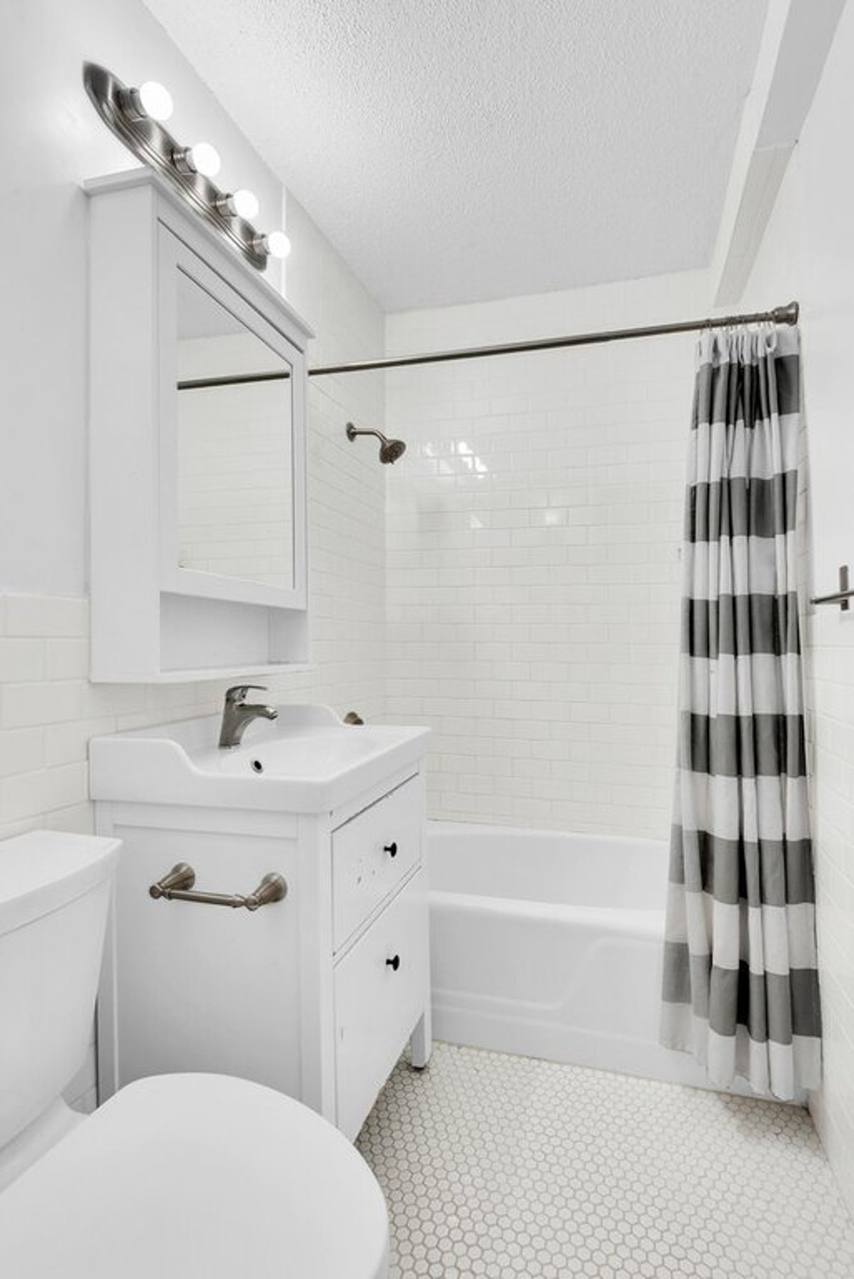 Photo for The Churchill - 300 East 40th Street Condominium in Turtle Bay, Manhattan