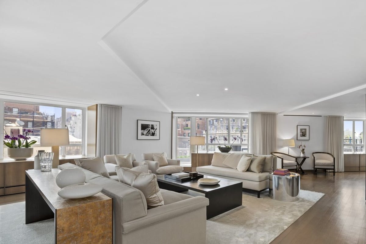 Photo for 799 PARK AVENUE - 799 Park Avenue Cooperative in Upper East Side, Manhattan