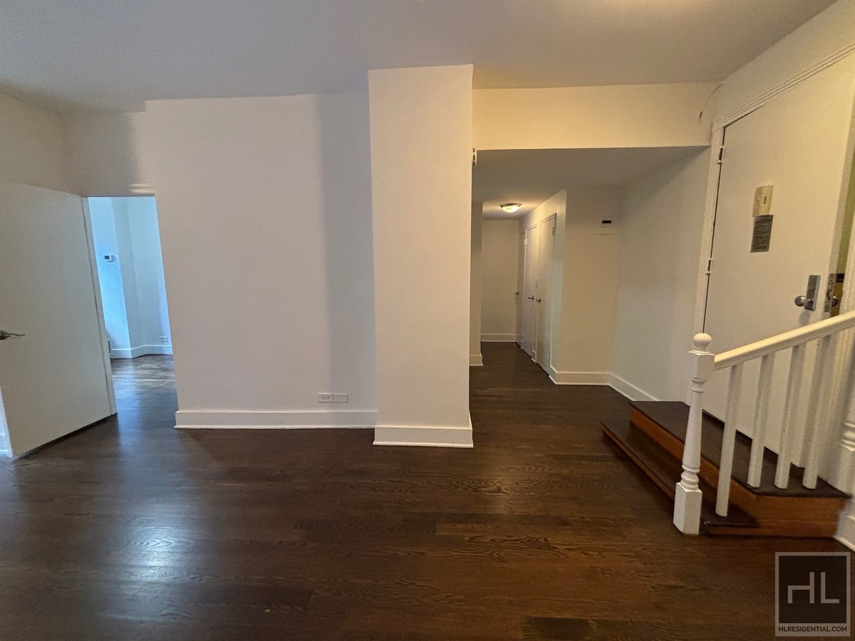 Photo for The Blake - 220 East 63rd Street Rental Building in Lenox Hill, Manhattan