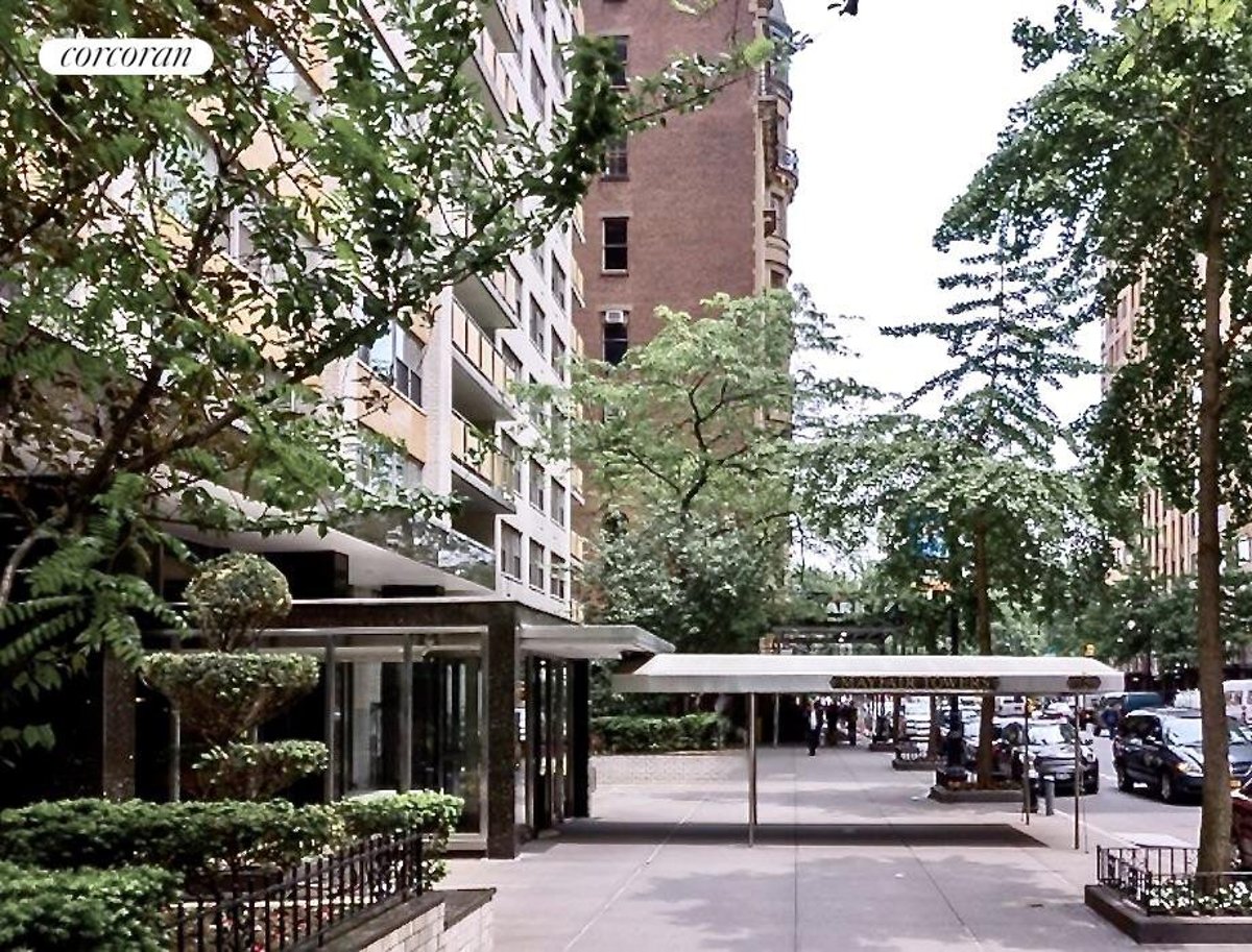 Photo for Mayfair Towers - 15 West 72nd Street Cooperative in Upper West Side, Manhattan