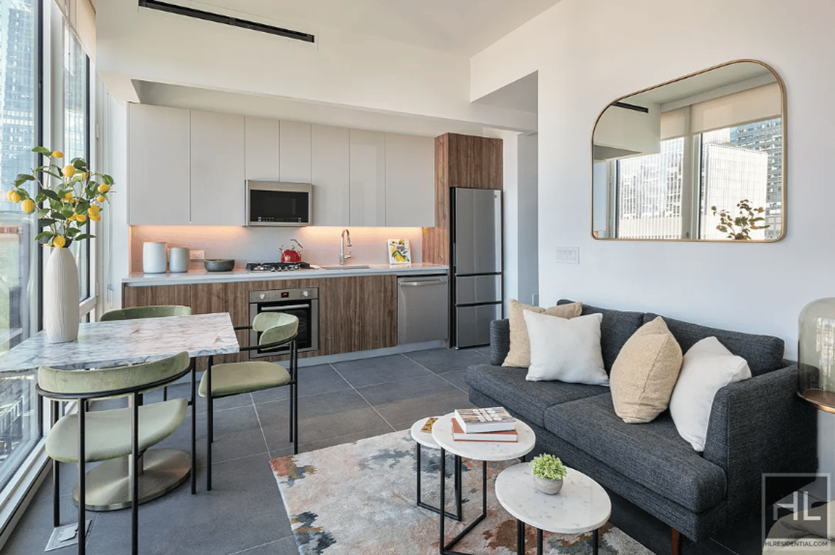 Photo for 606 WEST 30TH - 606 West 30th Street Rental Building in Hudson Yards, Manhattan