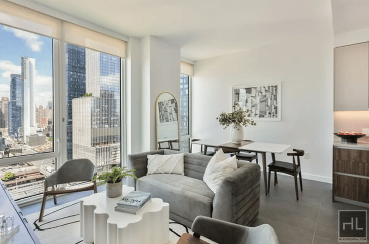 Photo for 606 WEST 30TH - 606 West 30th Street Rental Building in Hudson Yards, Manhattan