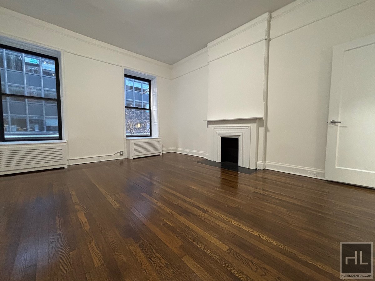 Photo for 140 EAST 46 STREET - 140 East 46th Street Rental Building in Turtle Bay, Manhattan