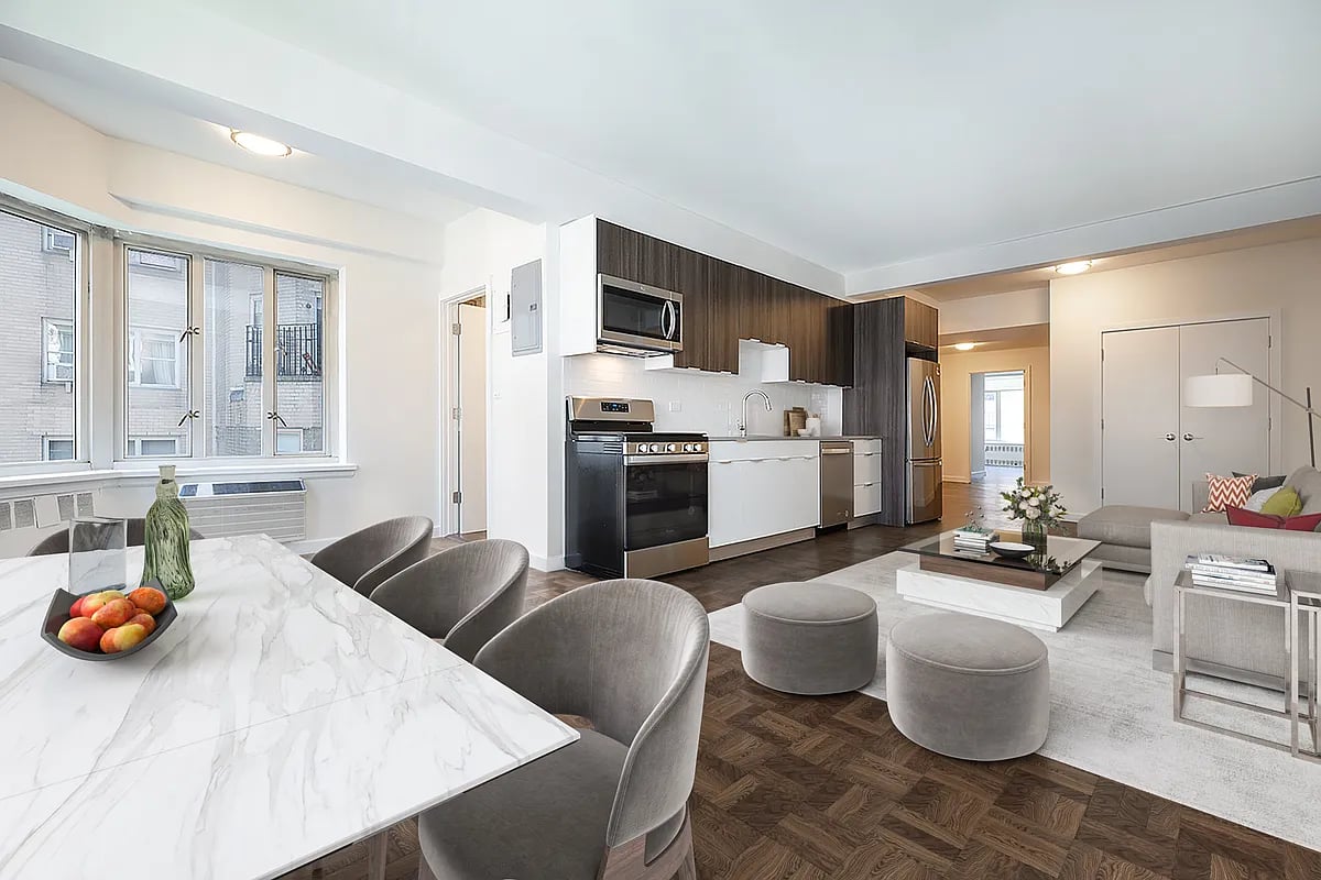 Photo for 35 East 35th Street - 35 East 35th Street Rental Building in Murray Hill, Manhattan