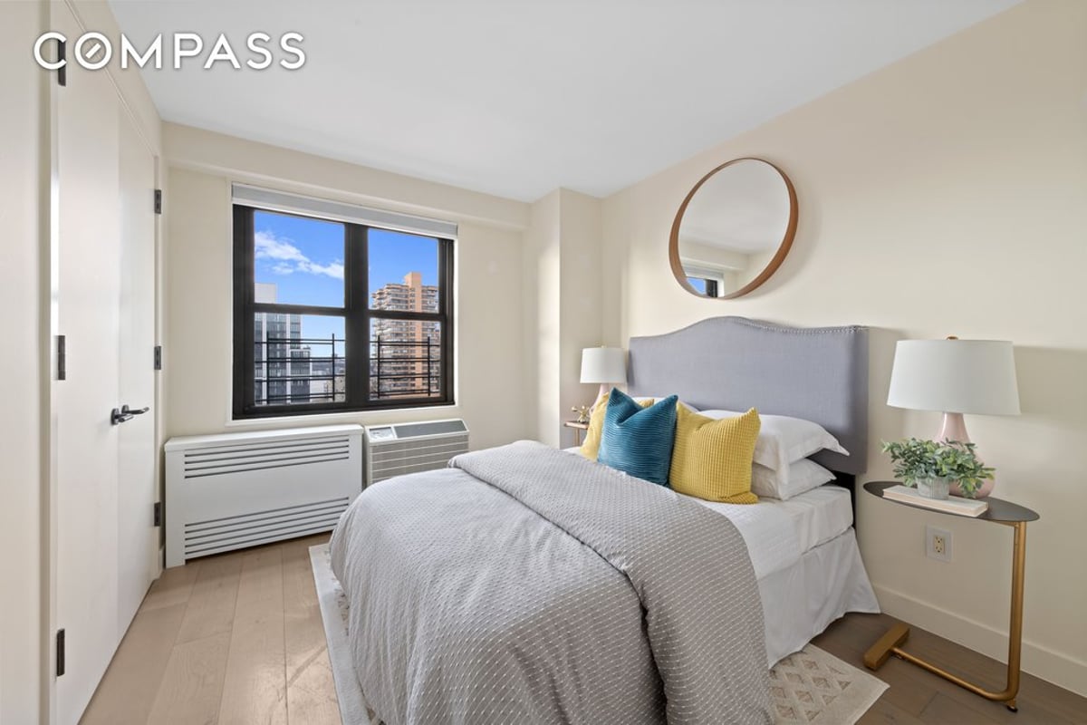 Photo for 175 W 95th Street - 175 West 95th Street Condominium in Upper West Side, Manhattan