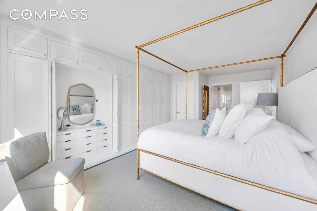 Photo for 1 Rector Park - 333 Rector Place Condominium in Battery Park City, Manhattan