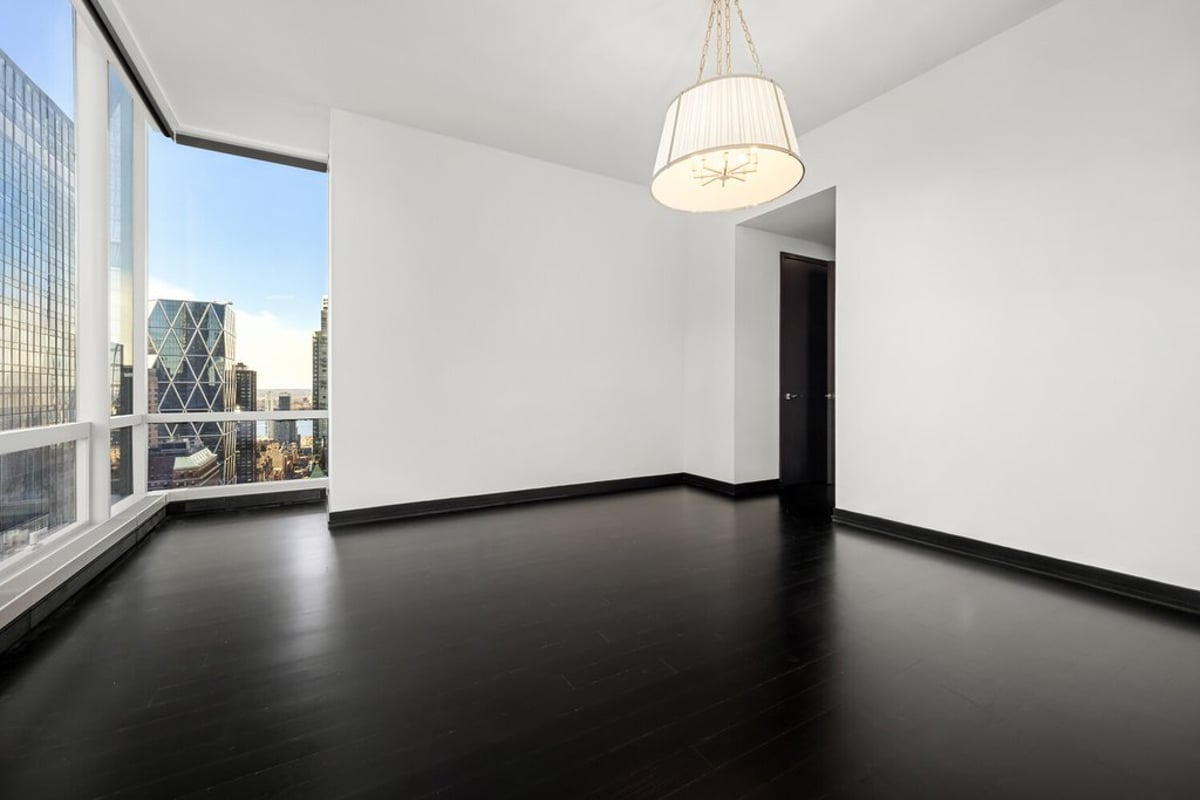 Photo for One57 - 157 West 57th Street Condominium in Midtown, Manhattan