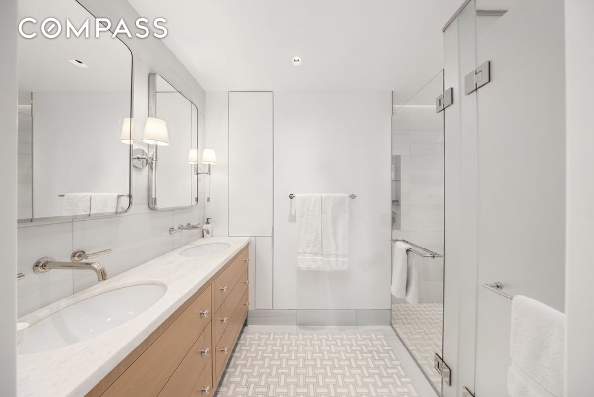 Photo for Imperial House - 150 East 69th Street Cooperative in Lenox Hill, Manhattan